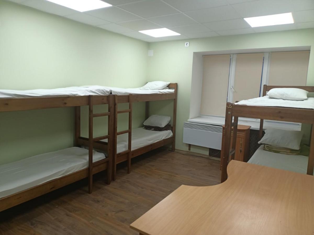 Hostel Krone Gok Zatishok Kiev Dış mekan fotoğraf