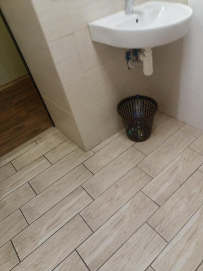 Hostel Krone Gok Zatishok Kiev Dış mekan fotoğraf