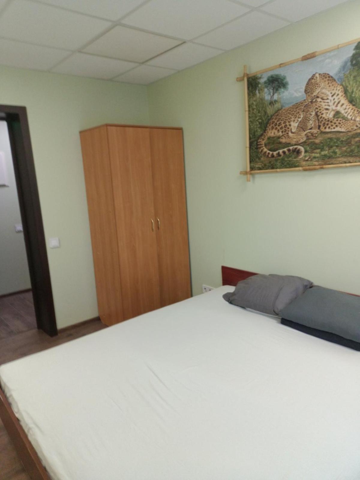 Hostel Krone Gok Zatishok Kiev Dış mekan fotoğraf